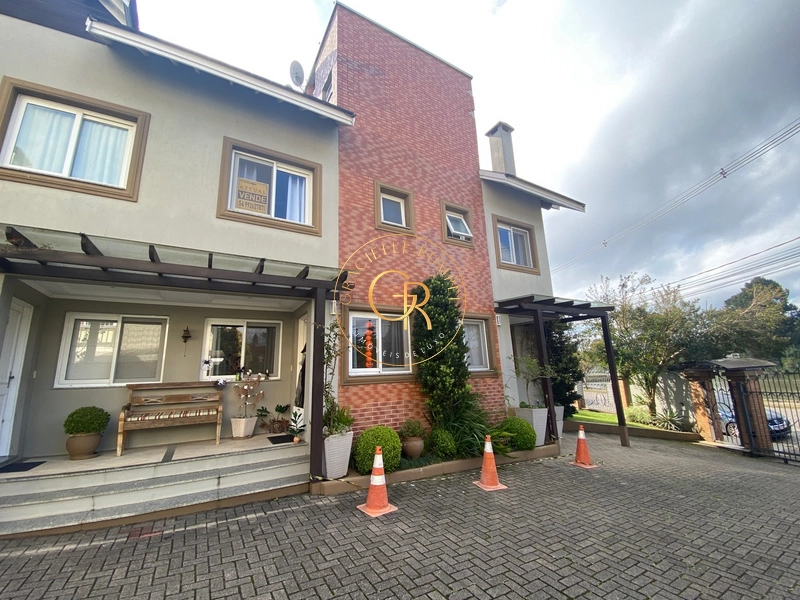 Casa com 3 suítes e vista para lago em Canela!: 1ª foto da galeria de imagens do imóvel