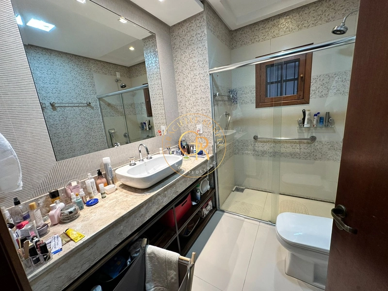 Charmosa casa com 4 dormitórios: 17ª foto da galeria de imagens do imóvel