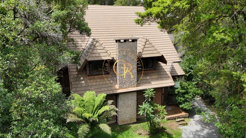 Casa Maravilhosa com 03 suítes em Canela!: 2ª foto da galeria de imagens do imóvel