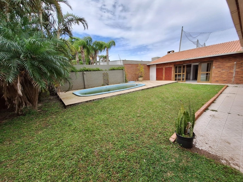 ATLANTIDA, casa próximo do mar  terreno de 600m²: 18ª foto da galeria de imagens do imóvel