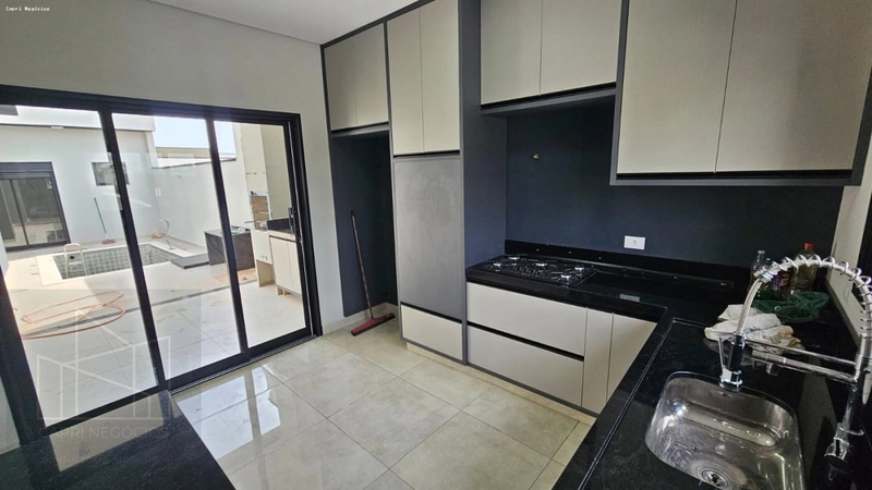 Casa em Condomínio para Venda em Indaiatuba / SP no bairro Jardim Mantova Residencial: 4ª foto da galeria de imagens do imóvel