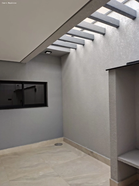 Casa para Venda em Indaiatuba / SP no bairro Jardim Residencial Veneza: 3ª foto da galeria de imagens do imóvel