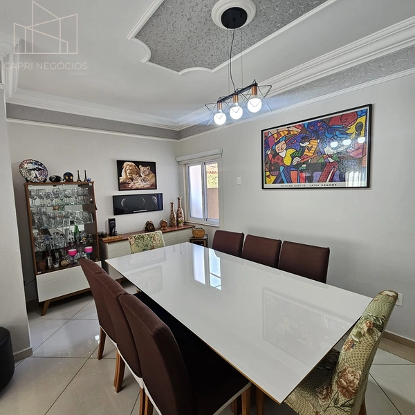 Casa com Piscina em terreno inteiro Jd São Lourenço Indaiatuba: 4ª foto da galeria de imagens do imóvel