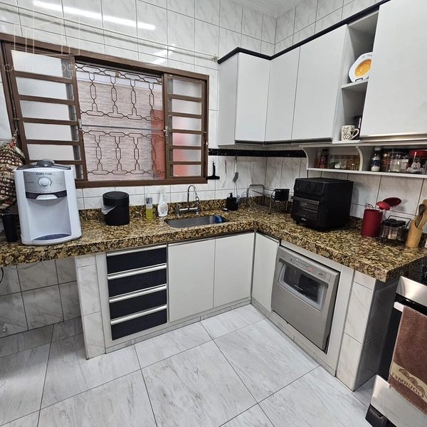 Casa com Piscina em terreno inteiro Jd São Lourenço Indaiatuba: 5ª foto da galeria de imagens do imóvel