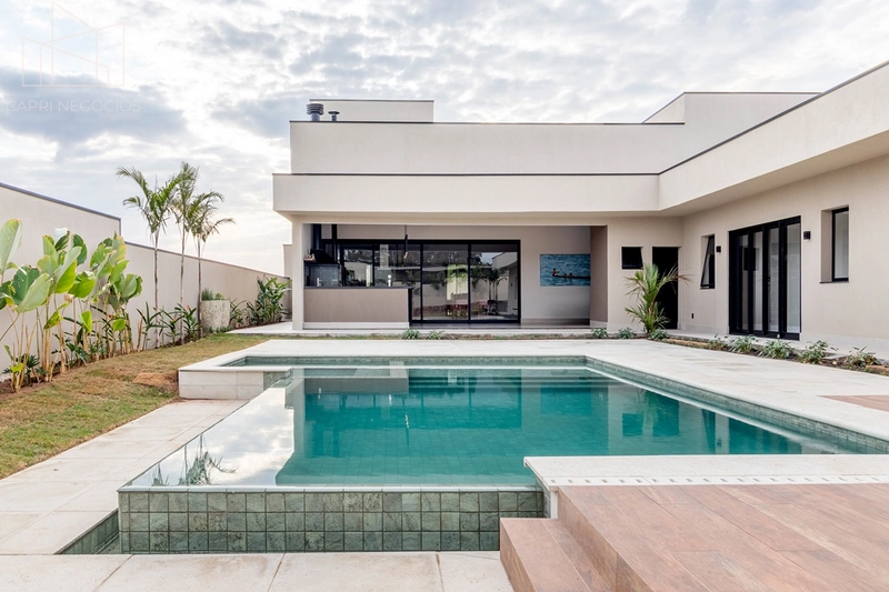 Casa térrea e confortável em terreno de 1.000m²: 12ª foto da galeria de imagens do imóvel