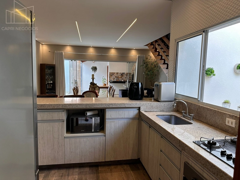 Sobrado a venda com 4 suíte em condomínio - Indaiatuba SP: 8ª foto da galeria de imagens do imóvel