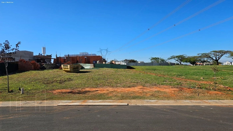 Terreno em Condomínio para Venda em Indaiatuba / SP no bairro Residencial Villa Sapezal: 3ª foto da galeria de imagens do imóvel