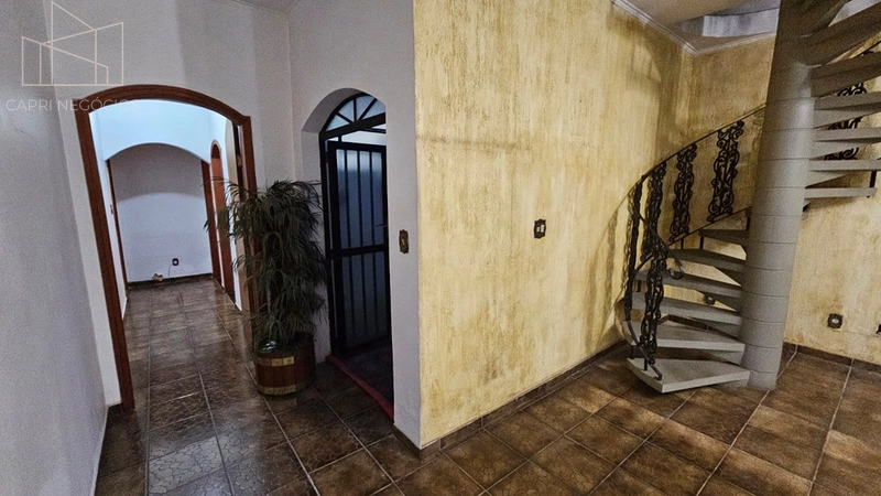 Casa com 444m² de terreeno na Rua Tuiuti - Cidade Nova - Indaiatuba: 4ª foto da galeria de imagens do imóvel