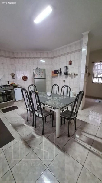 Casa em Condomínio para Venda em Indaiatuba / SP no bairro Vila Suíça: 5ª foto da galeria de imagens do imóvel
