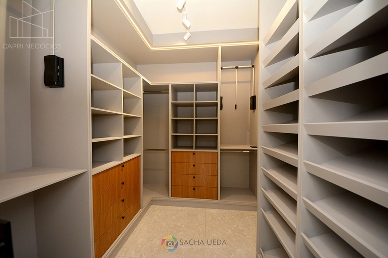 Belo Sobrado em condominio com rápido acessoa a comercios e centro: 53ª foto da galeria de imagens do imóvel