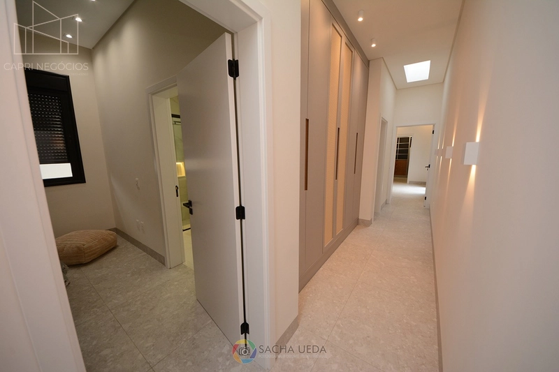 Belo Sobrado em condominio com rápido acessoa a comercios e centro: 38ª foto da galeria de imagens do imóvel