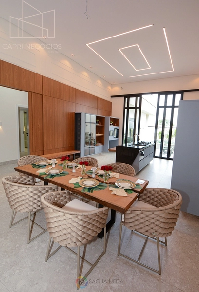 Belo Sobrado em condominio com rápido acessoa a comercios e centro: 59ª foto da galeria de imagens do imóvel