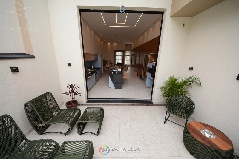 Belo Sobrado em condominio com rápido acessoa a comercios e centro: 26ª foto da galeria de imagens do imóvel