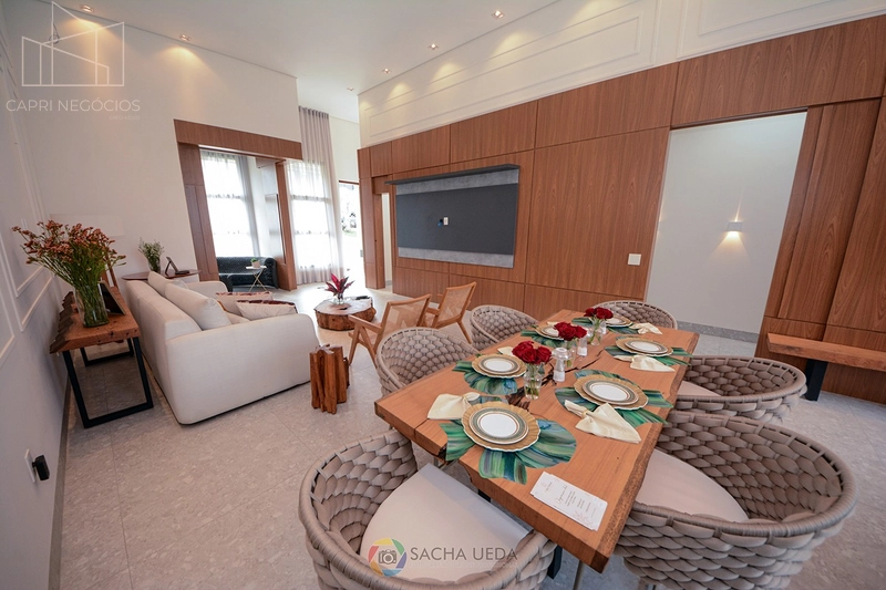 Belo Sobrado em condominio com rápido acessoa a comercios e centro: 15ª foto da galeria de imagens do imóvel