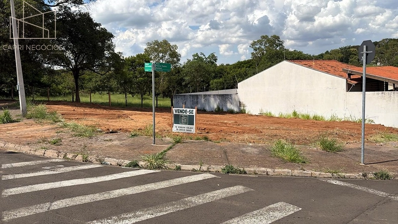 Terreno de esquina a Venda - Jardim Maringá - Indaiatuba / SP : 1ª foto da galeria de imagens do imóvel