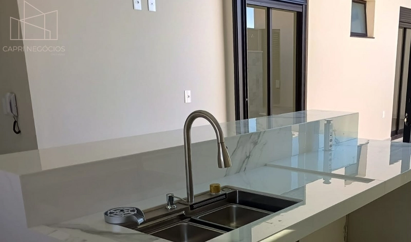 Casa com 3 Suítes a venda no Cond D Maria Cândida: 4ª foto da galeria de imagens do imóvel