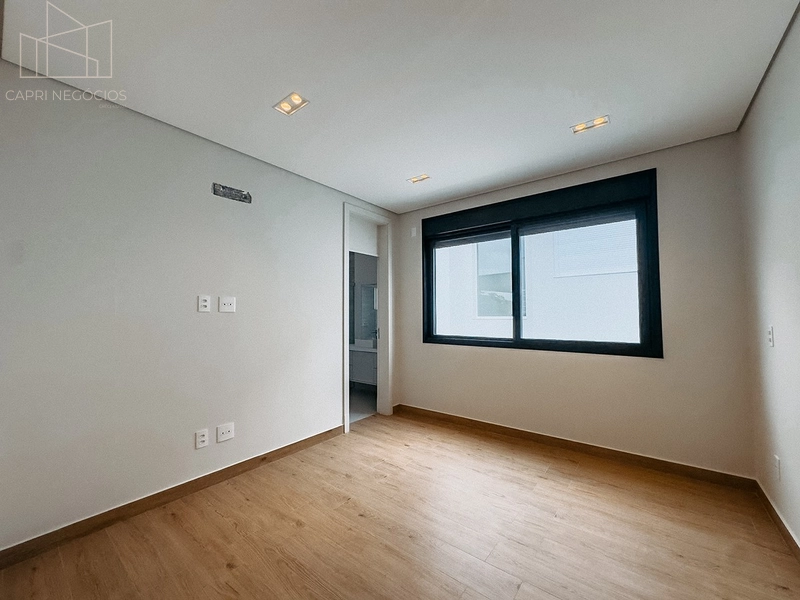 Sobrado a venda com 4 suítes e sauna no Cond Villa dos Pinheiros Indaiatuba SP: 27ª foto da galeria de imagens do imóvel