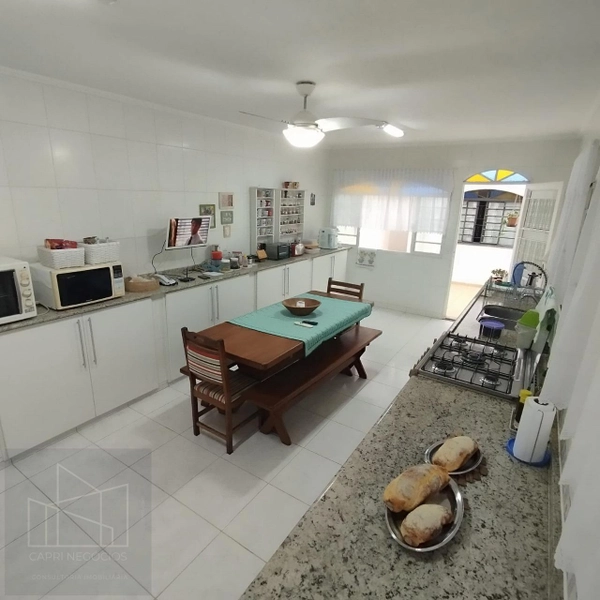 Casa para Venda em Valinhos / SP no bairro Vila São José: 10ª foto da galeria de imagens do imóvel