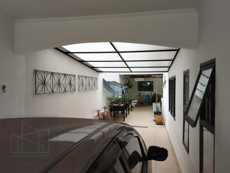 Casa para Venda em Valinhos / SP no bairro Vila São José: 2ª foto da galeria de imagens do imóvel