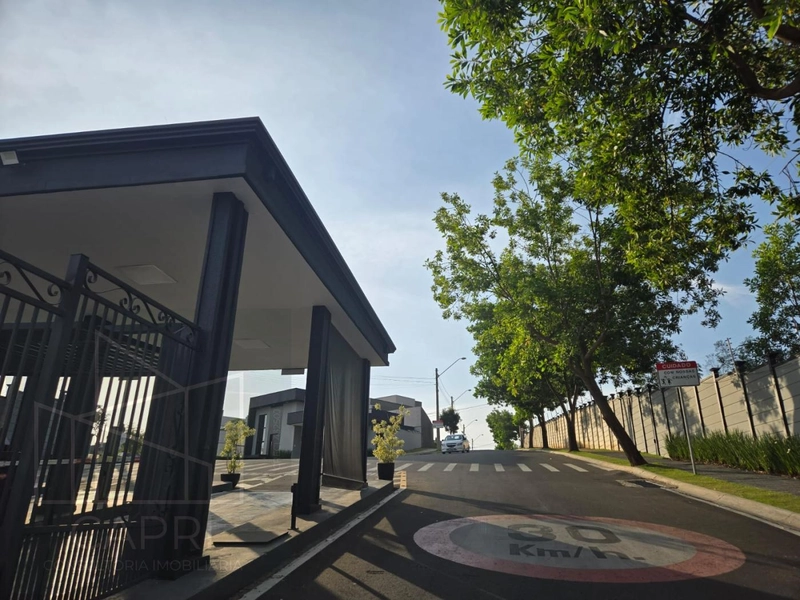 Terreno em Condomínio para Venda em Indaiatuba / SP no bairro Jardins Do Império: 2ª foto da galeria de imagens do imóvel