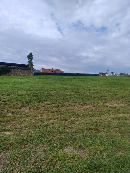 Lote a venda no Condomínio Reserva Petrus em Indaiatuba: 2ª foto da galeria de imagens do imóvel