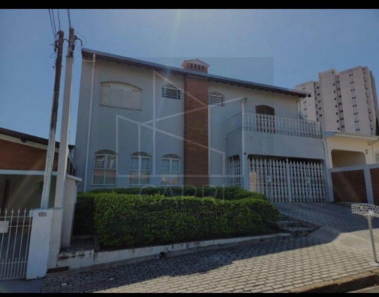 Casa para Venda em Indaiatuba / SP no bairro Centro: 1ª foto da galeria de imagens do imóvel