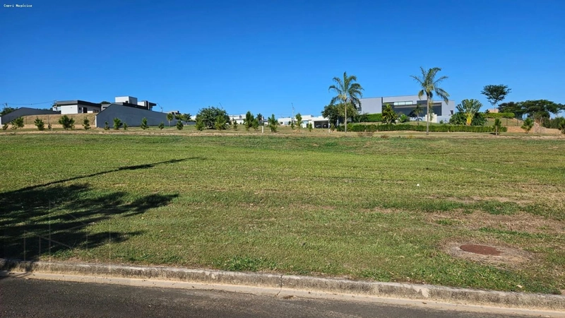 Terreno em Condomínio para Venda em Indaiatuba / SP no bairro Jardins do Golfe: 1ª foto da galeria de imagens do imóvel