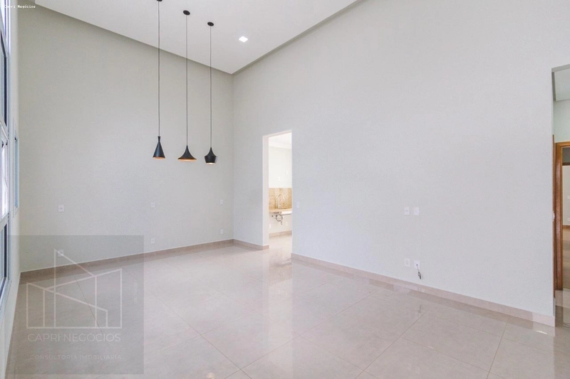 Casa em Condomínio para Venda em Indaiatuba / SP no bairro Jardins Do Império: 3ª foto da galeria de imagens do imóvel