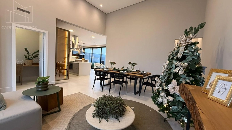 Casa térrea linda!! com piscina e 3 suítes, a 600 metros do Parque Ecológico, vem ver!: 3ª foto da galeria de imagens do imóvel