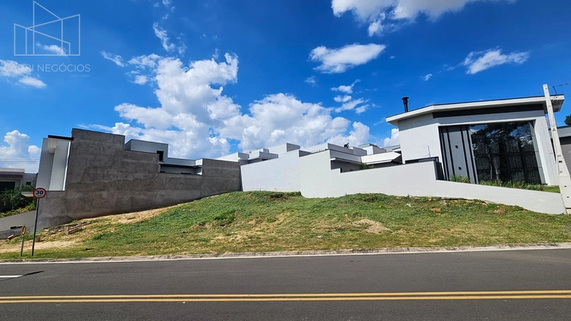 Terreno a venda no Condomínio Laguna rente para a mata-  em Indaiatuba: 4ª foto da galeria de imagens do imóvel