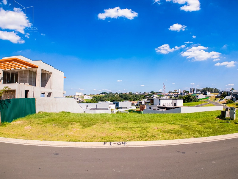 Terreno a venda com 680,37m² no Villa dos Pinheiros em Indaiatuba: 2ª foto da galeria de imagens do imóvel