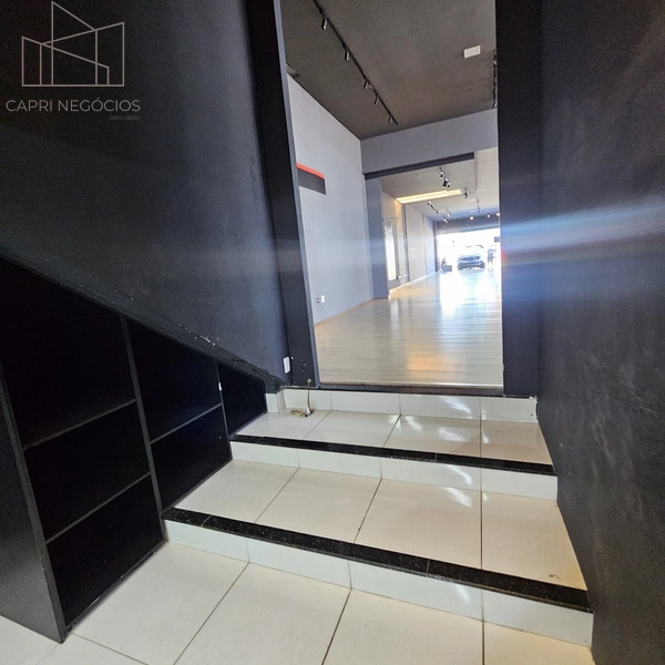 Salão comercial com 350m² na esquina do Pesão Bar em Indaiatuba: 14ª foto da galeria de imagens do imóvel