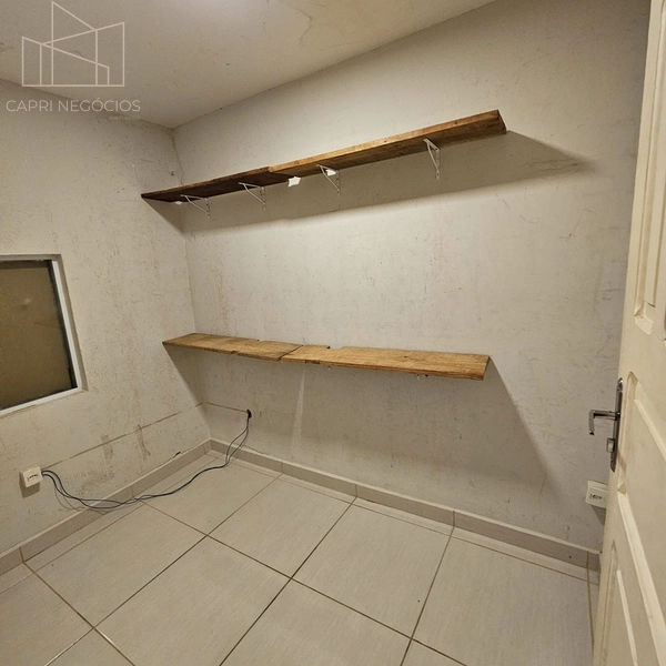 Salão comercial com 350m² na esquina do Pesão Bar em Indaiatuba: 11ª foto da galeria de imagens do imóvel