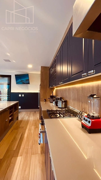 Casa em estilo Néoclássico no Cond Piemonte em Indaiatuba: 15ª foto da galeria de imagens do imóvel