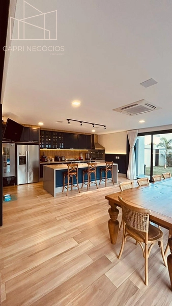 Casa em estilo Néoclássico no Cond Piemonte em Indaiatuba: 13ª foto da galeria de imagens do imóvel