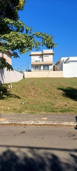 Terreno em Condomínio para Venda em Indaiatuba / SP no bairro Jardim Reserva Bom Viver de Indaiatuba: 3ª foto da galeria de imagens do imóvel