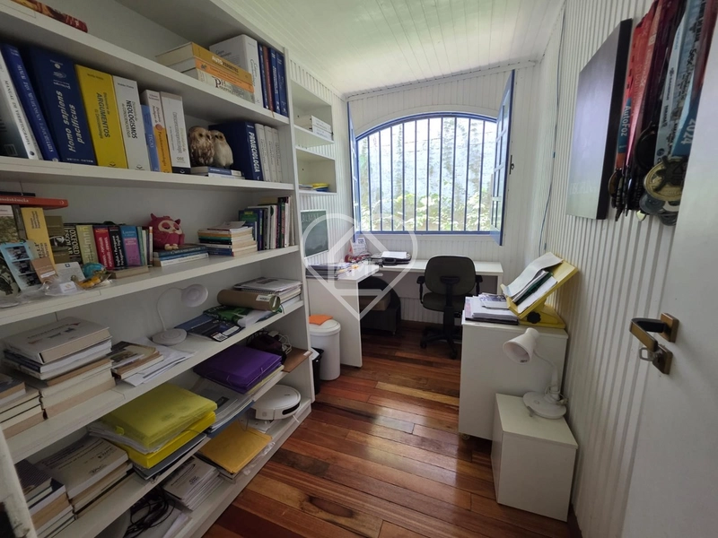 Casa charmosa em condomínio fechado com clima de chácara: 22ª foto da galeria de imagens do imóvel