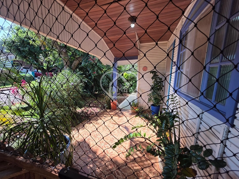 Casa charmosa em condomínio fechado com clima de chácara: 24ª foto da galeria de imagens do imóvel