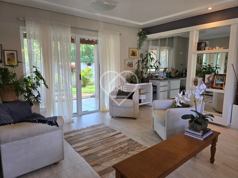Charmosa Casa Térrea em Condomínio Fechado – Condomínio Serenologia: 5ª foto da galeria de imagens do imóvel