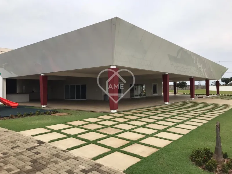 Terreno de Esquina à Venda no Condomínio Reserva do Iguaçu: 9ª foto da galeria de imagens do imóvel