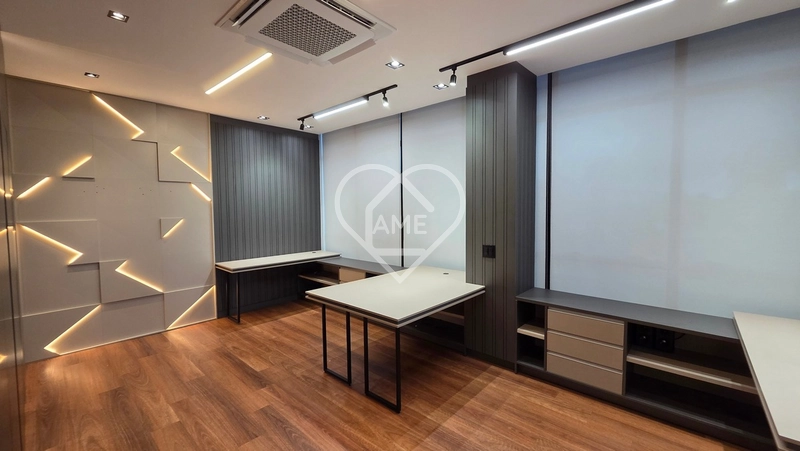 Sala Comercial de Alto Padrão à Venda no centro de Foz do Iguaçu/PR: 5ª foto da galeria de imagens do imóvel