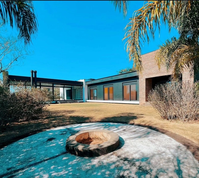 tranquilidade e lazer casa no Condominio Dona Carolina: 2ª foto da galeria de imagens do imóvel