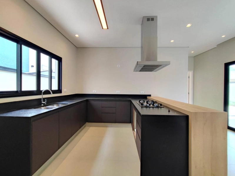 Casa em Condomínio para Venda em Bragança Paulista / SP no bairro Vale das Águas: 9ª foto da galeria de imagens do imóvel