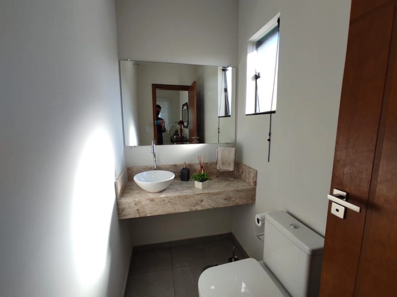 Casa em Condomínio para Venda em Bragança Paulista / SP no bairro Villa Real: 1ª foto da galeria de imagens do imóvel