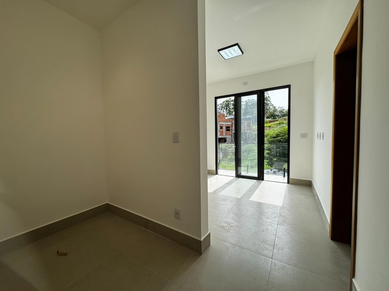 Casa à venda no bairro Vila Verde - Bragança Paulista/SP: 2ª foto da galeria de imagens do imóvel