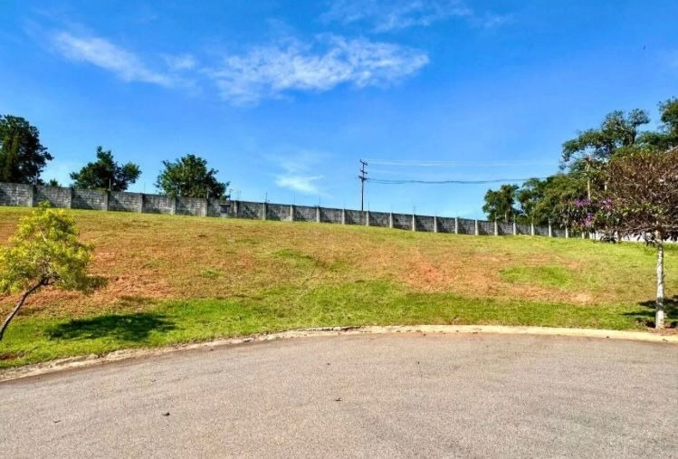 Terreno à venda – Condomínio Vale das Águas - Bragança Paulista/SP: 1ª foto da galeria de imagens do imóvel