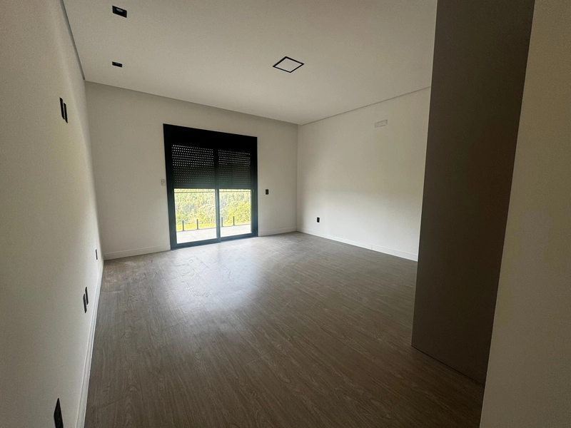 Casa à Venda – Condomínio Campos do Conde: 8ª foto da galeria de imagens do imóvel
