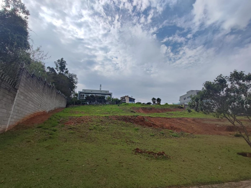 Terreno para Venda em Bragança Paulista / SP no bairro campos do conde: 2ª foto da galeria de imagens do imóvel