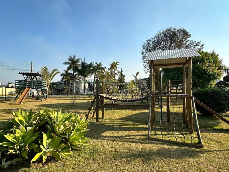 Terreno Euroville 1, com 743m2, plano e na parte alta do condominio.: 6ª foto da galeria de imagens do imóvel
