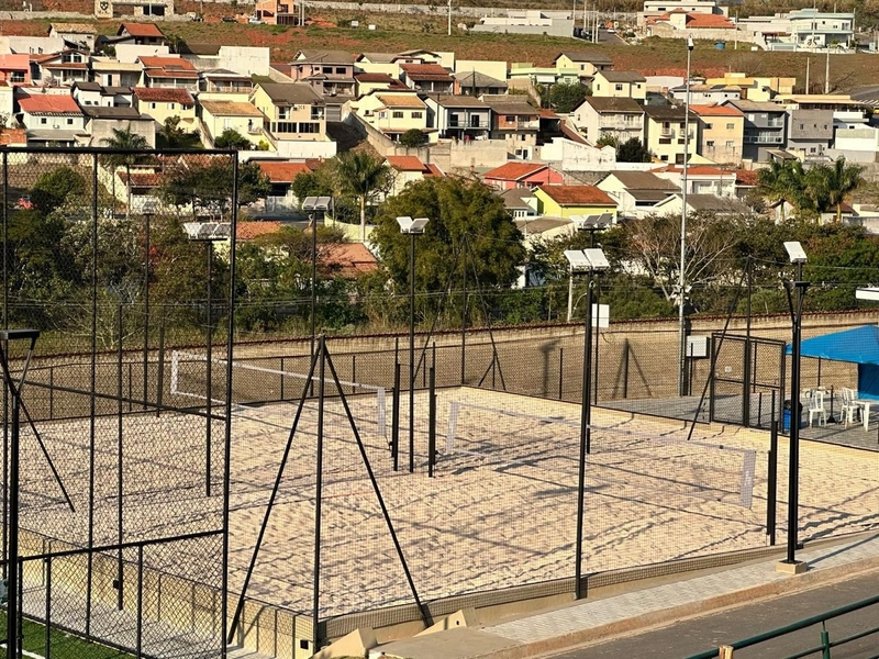 Terreno Euroville 1, com 743m2, plano e na parte alta do condominio.: 3ª foto da galeria de imagens do imóvel